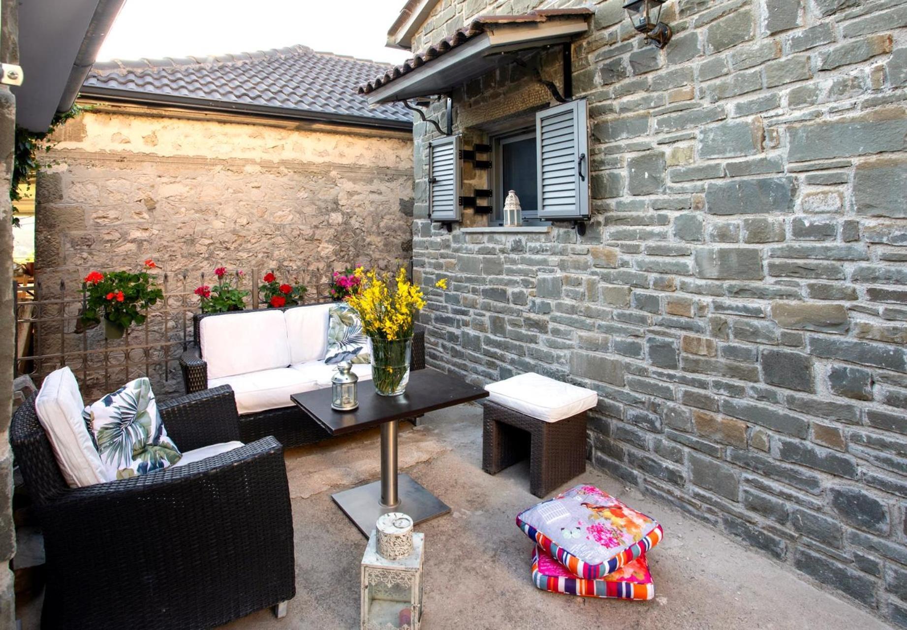 Armonia Mountain Tzoumerka Holiday home *